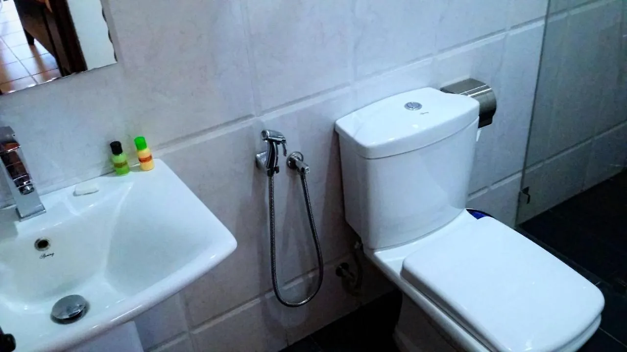 Maple Leaf Hotel Negombo 3*,  Šrí Lanka